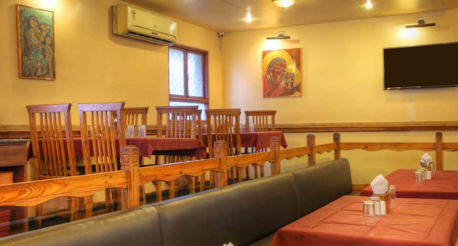 Hotel Lonavla, Lonavala 3